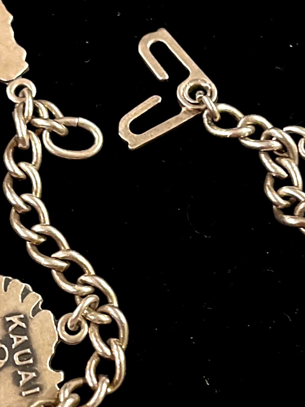 Vintage 1940s-1960s Sterling Silver  Hawaiian Islands Charm Bracelet - Picture 3 of 12